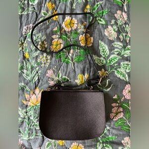 Lo and Sons Waverley 2 | Saffiano Leather | Black, Gold Hardware, Grey Interior